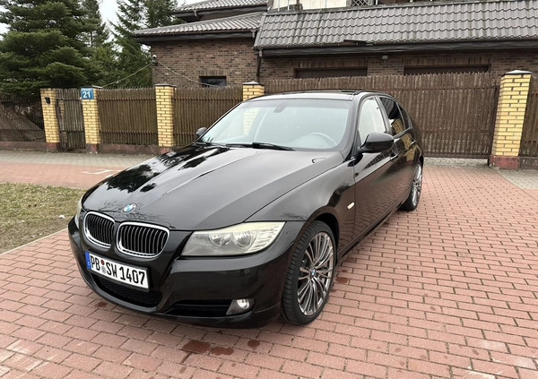 BMW Seria 3 cena 24900 przebieg: 238000, rok produkcji 2010 z Suwałki małe 37